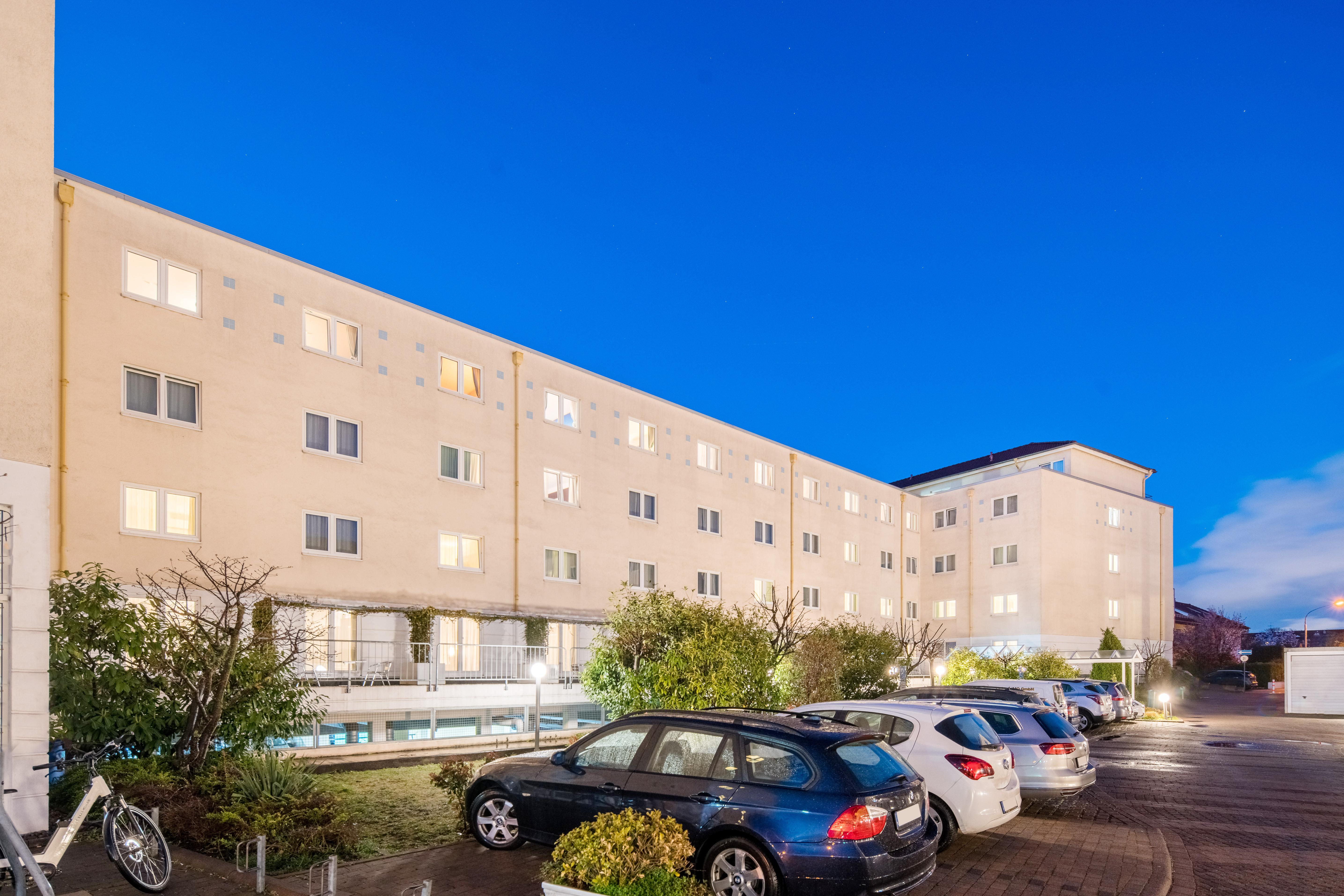 Airways Hotels Frankfurt Airport West Raunheim Exterior photo