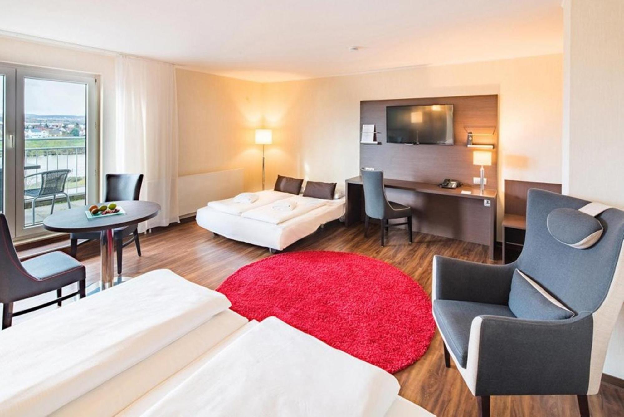 Airways Hotels Frankfurt Airport West Raunheim Exterior photo