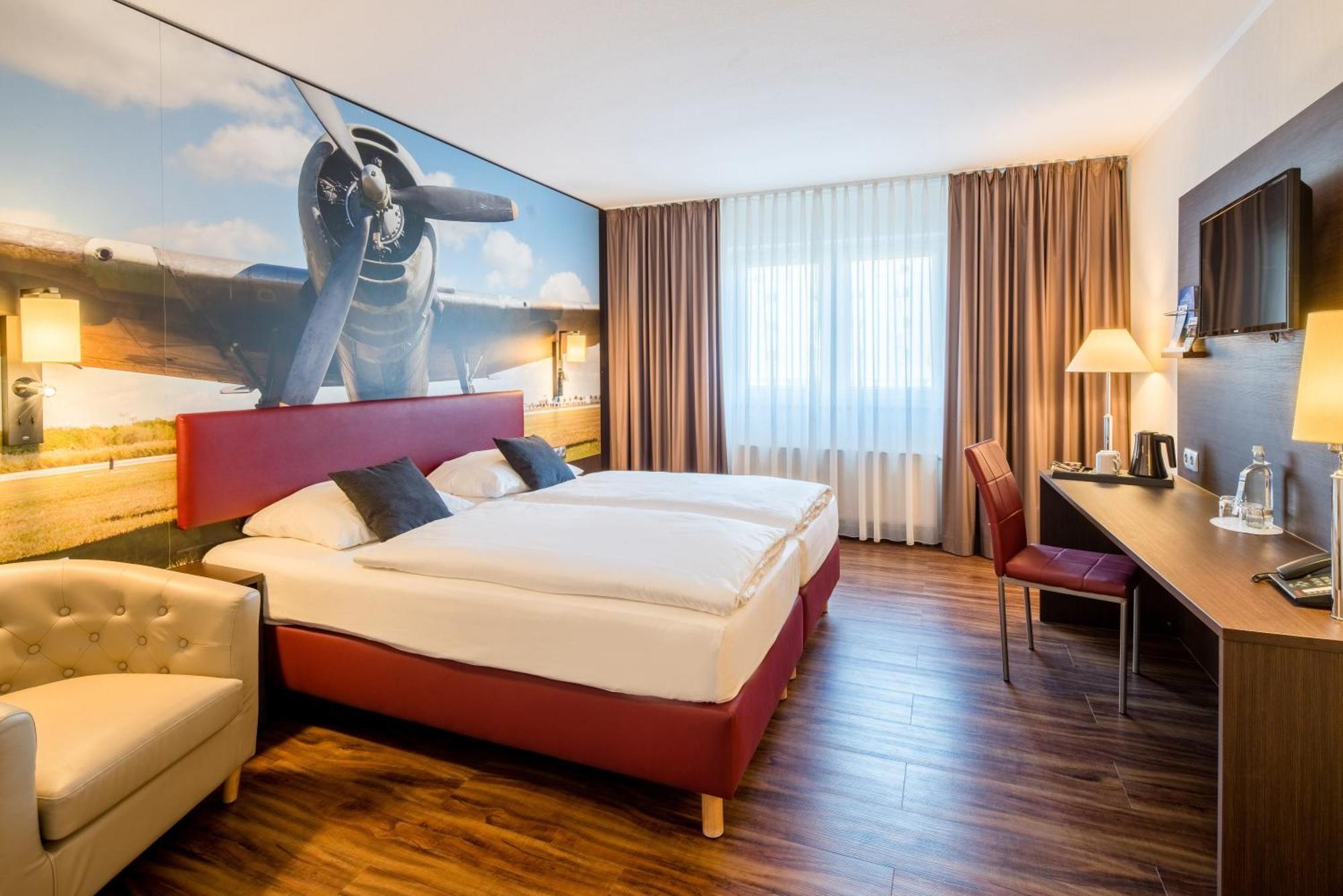 Airways Hotels Frankfurt Airport West Raunheim Exterior photo