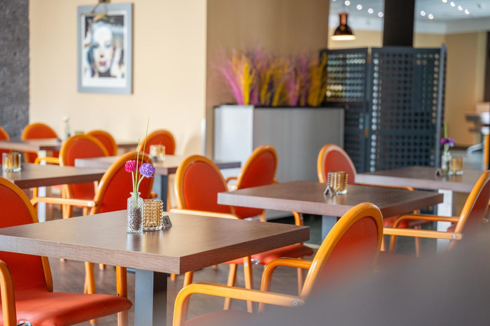Airways Hotels Frankfurt Airport West Raunheim Exterior photo